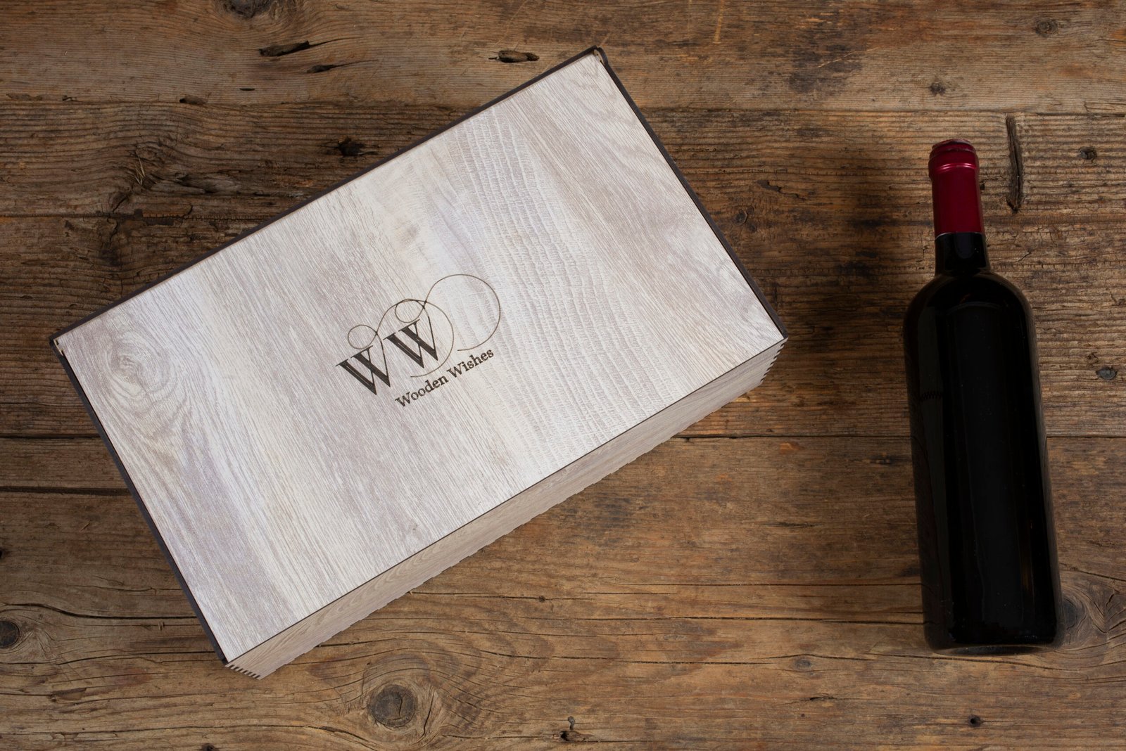 Ξύλινο κουτί διπλής φιάλης με ανοιγόμενο καπάκι Κωδ. 1502