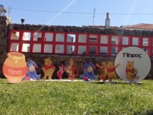 ΞΥΛΙΝΕΣ ΕΓΧΡΩΜΕΣ ΦΙΓΟΥΡΕΣ