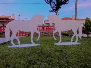 ΞΥΛΙΝΑ ΑΛΟΓΑ